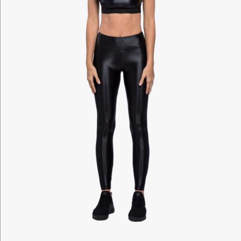 Koral Lustrous High Rise Legging - Black - M